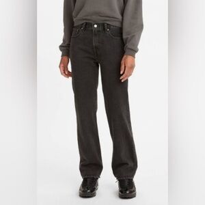 Levi’s “Low Pro Straight”